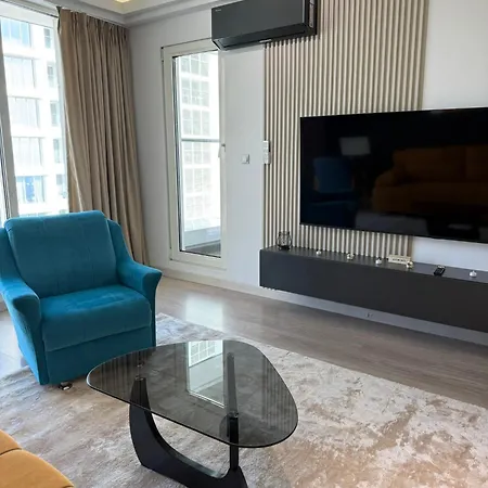 A2i - 33rd Floor Skycity With View * 斯科普里