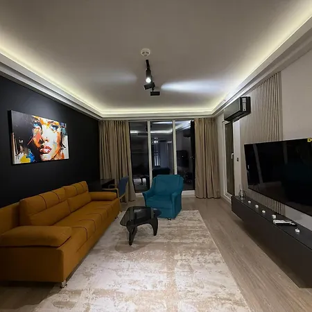 A2i - 33rd Floor Skycity With View