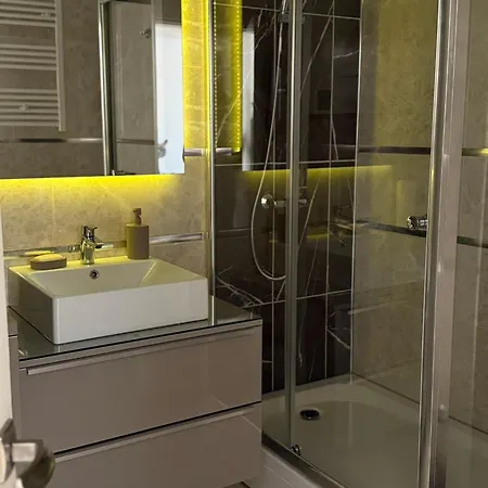 A2i - 33rd Floor Skycity With View Skopje