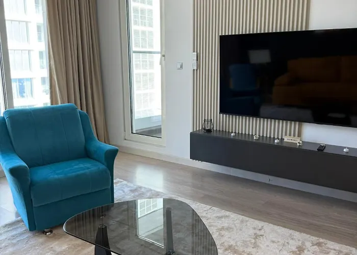 A2i - 33rd Floor Skycity With View * スコピエ